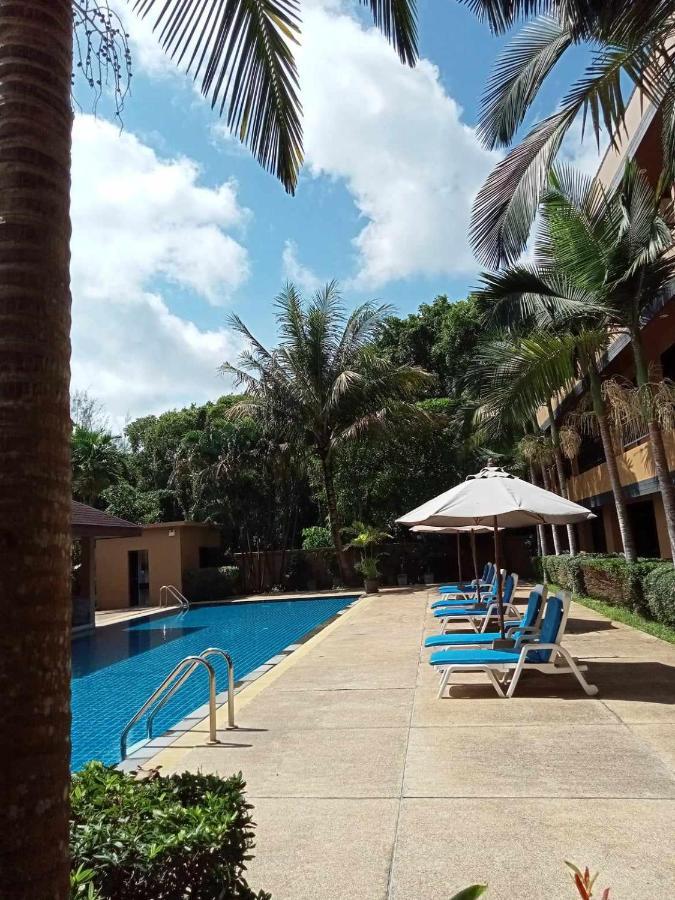 Naiyang Beach Hotel Sha Plus Phuket Exterior foto