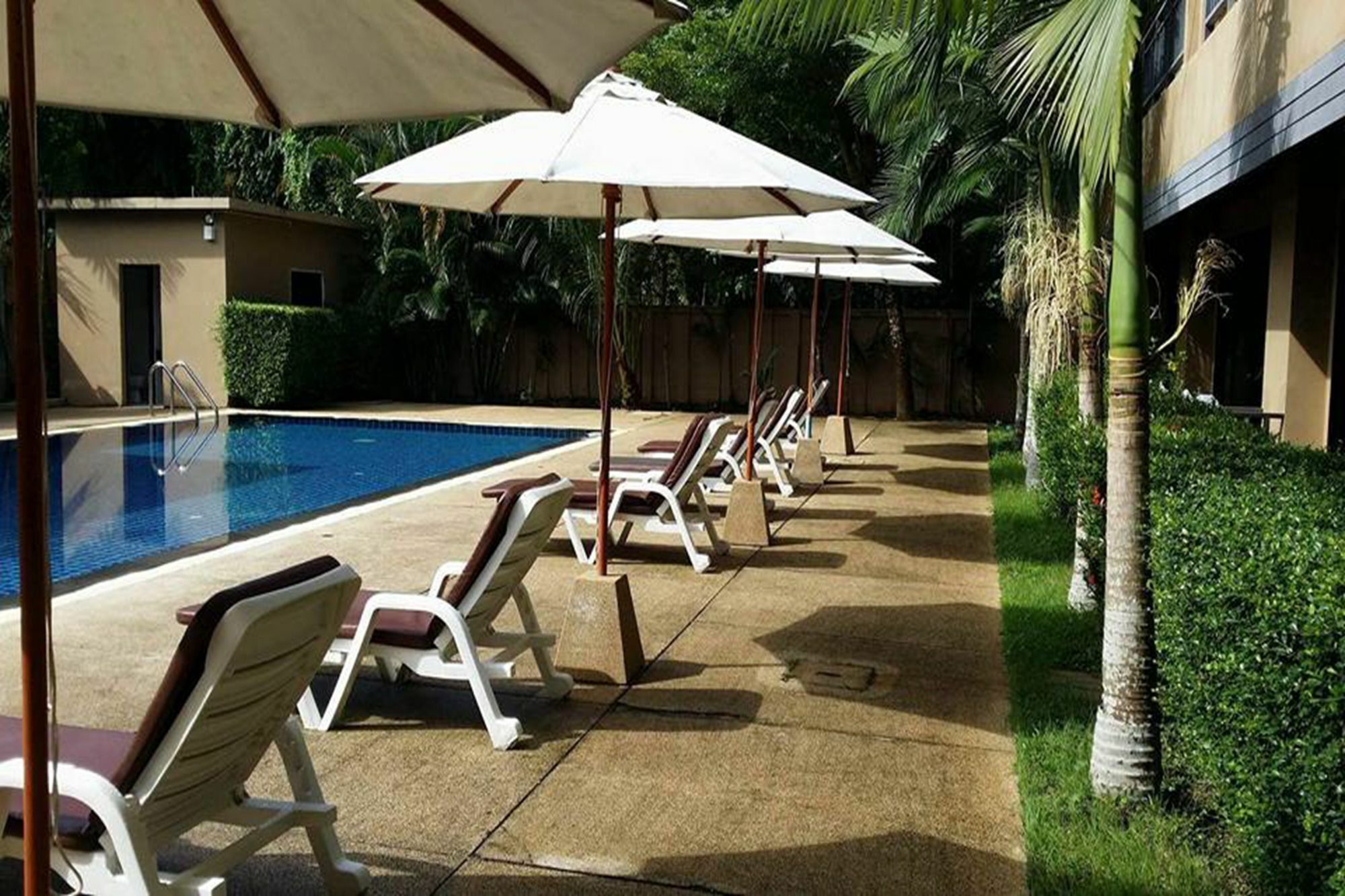 Naiyang Beach Hotel Sha Plus Phuket Exterior foto